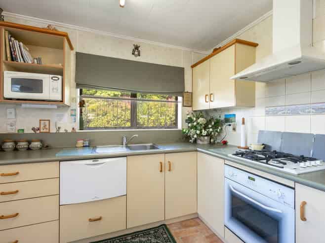 2/43d The Ridgeway, Enner Glynn