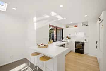 3/206 Springfield Road, Saint Albans