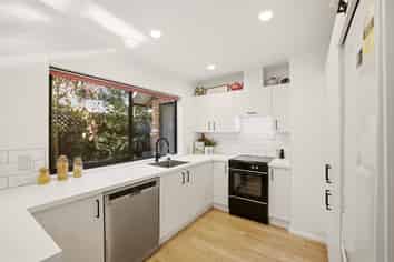 3/206 Springfield Road, Saint Albans