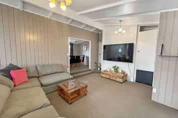 6 Chadwick Place, Highbury