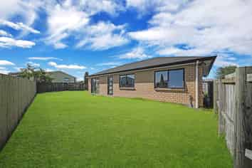 1/25 Kennington Drive, Clendon Park