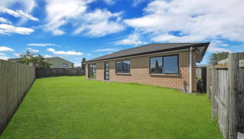 1/25 Kennington Drive, Clendon Park