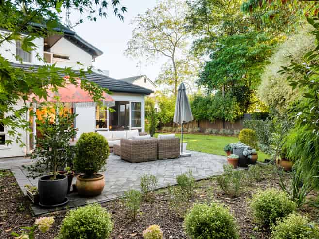 29 Huntington Drive, Huntington