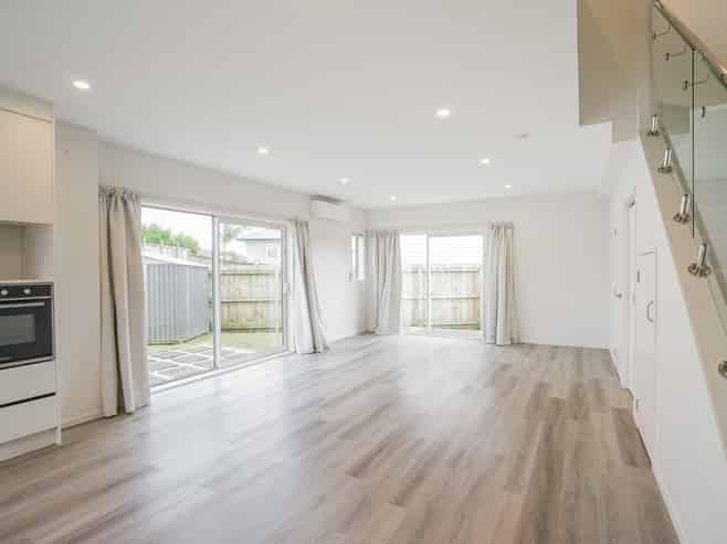 10A Poruru Close, Papakura