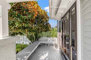 19 Ennismore Road, Mount Albert