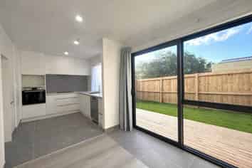 E/6 Waitaki Street, Henderson