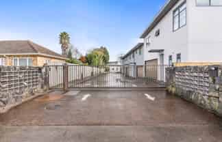 20/42 Holly Street, Avondale