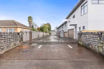 20/42 Holly Street, Avondale