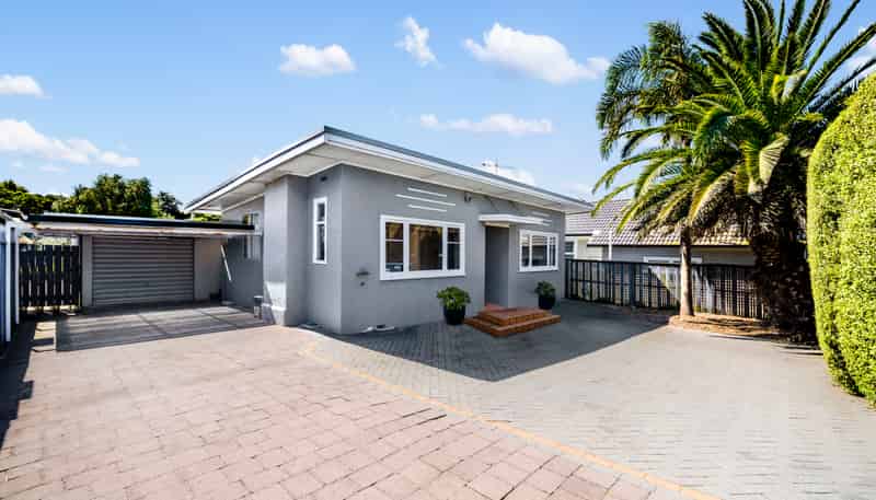 54 Abbotts Way, Remuera