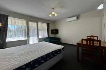 3-13 Darvel Street, Riccarton