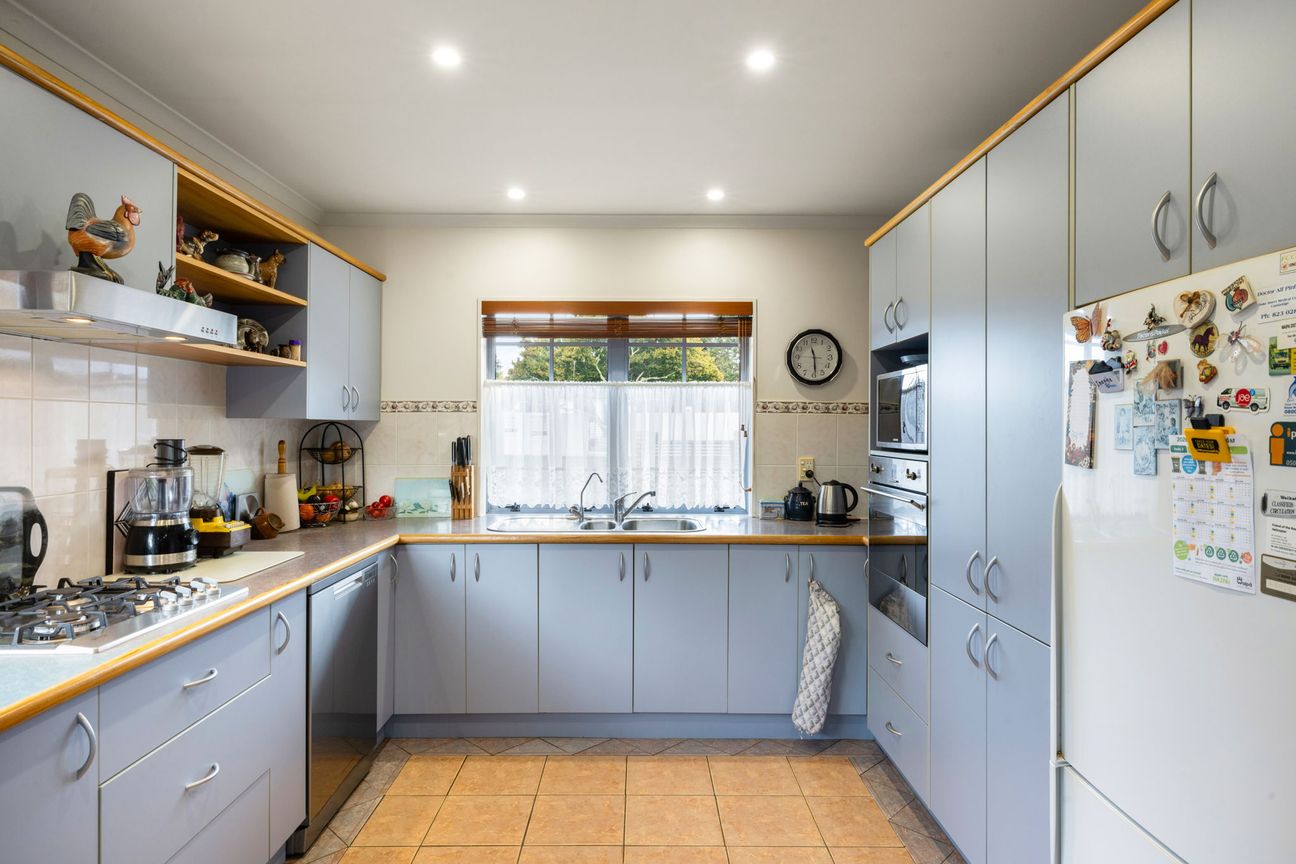 Immaculate, Private, Easy-Care – The Location! - Widok 5