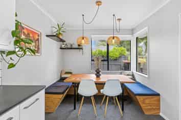 6 Gates Lane, WOOLSTON