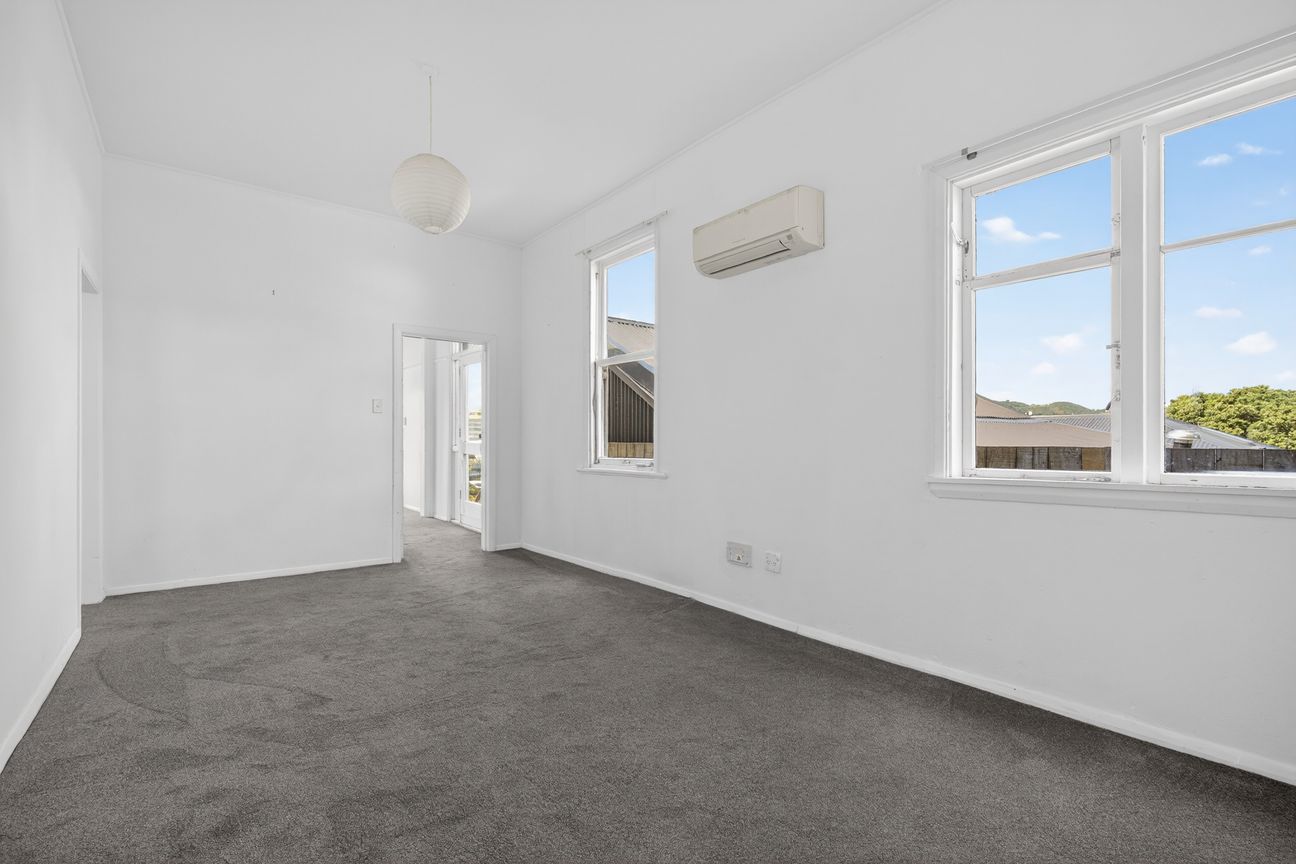 Home & Income + Mt Cook Views - Aanzicht 2