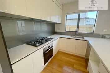 7/98 Cardiff Road, Pakuranga