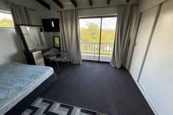 Taranaki - Address withheld