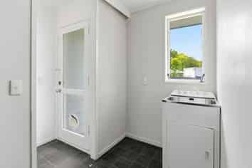 52 Acacia Street, Kelvin Grove