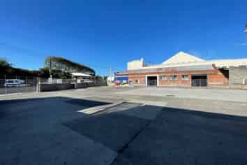 Yard + Warehouse + Offices - For Lease