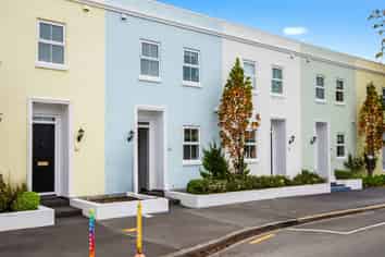 2/287 Selwyn Street, Spreydon