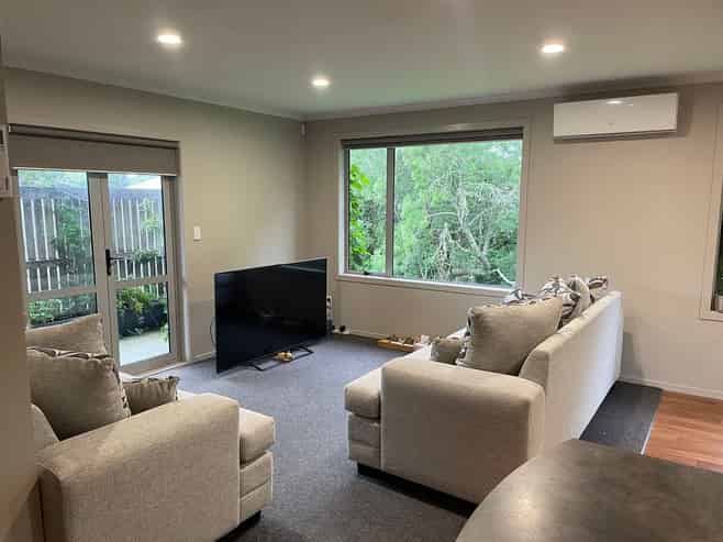 9A Stewart Place, Melville