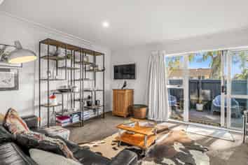 1/649 Main North Road, Belfast