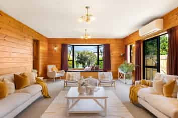 74 Iles Road, Lynmore