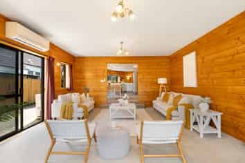 74 Iles Road, Lynmore