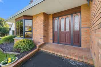 74 Iles Road, Lynmore