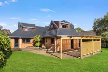 74 Iles Road, Lynmore