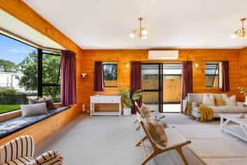 74 Iles Road, Lynmore