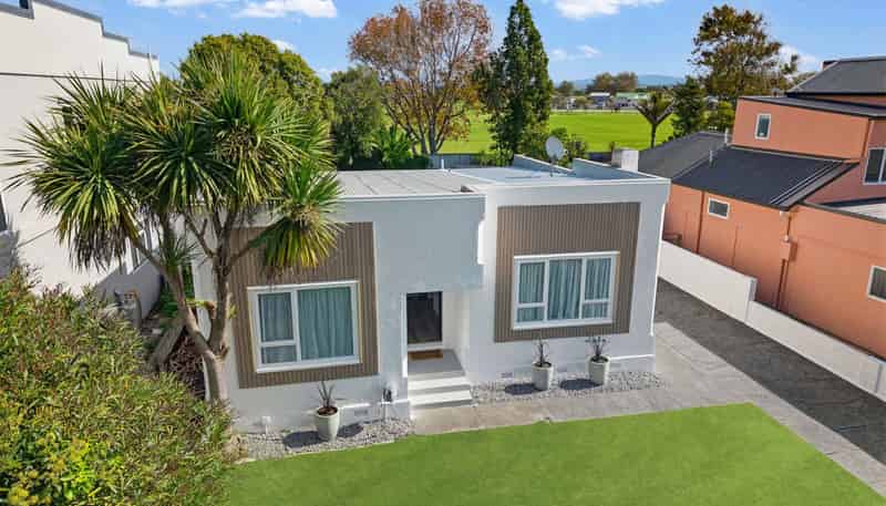 17 Te Awa Avenue, Te Awa