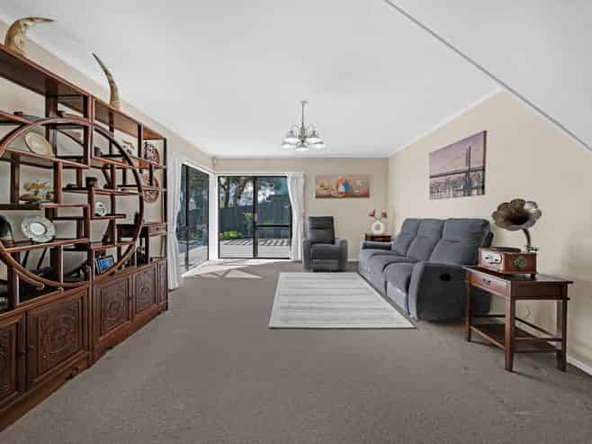 1/10 Amerce Place, Highland Park