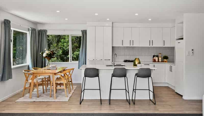 a/23 Lane Road, Weymouth