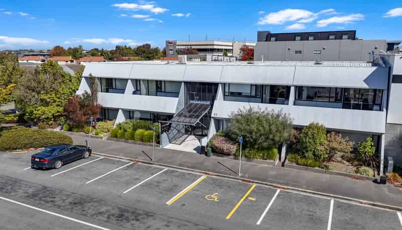 85 Picton Avenue, Riccarton