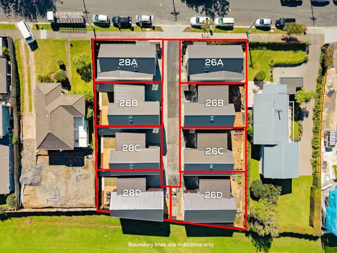 26-28  Weybridge Crescent, Glen Innes