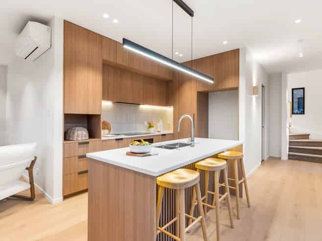 26-28  Weybridge Crescent, Glen Innes