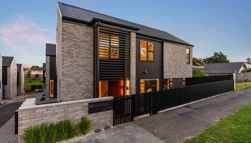 28 Weybridge Crescent, Glen Innes