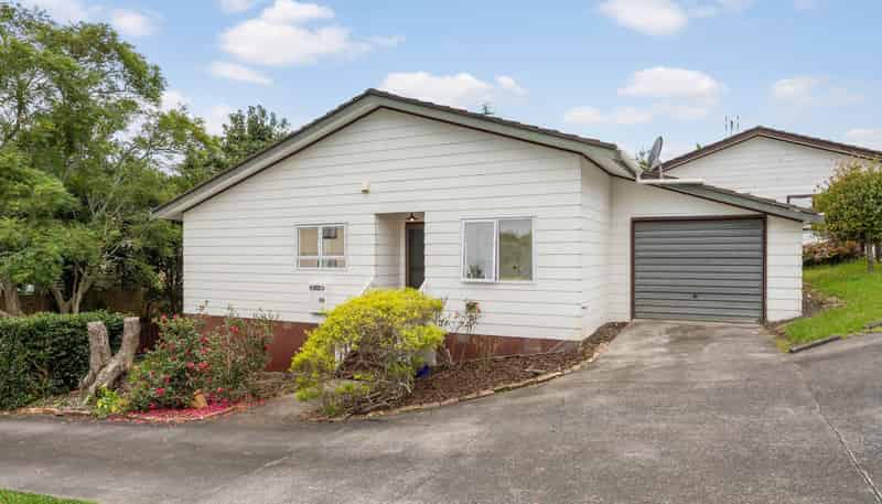 2/56 Hillside Road, Papatoetoe