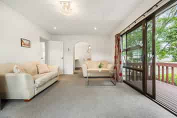 2/56 Hillside Road, Papatoetoe