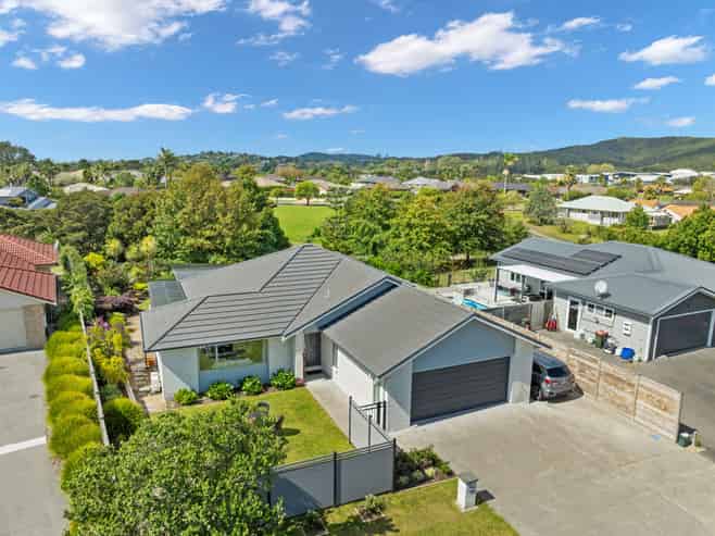 4 Skippers Close, Paihia