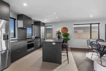 32 Tamapahore Boulevard, Papamoa