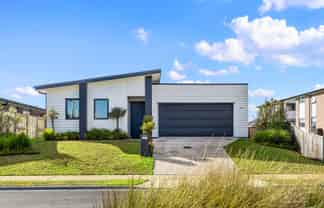 32 Tamapahore Boulevard, Papamoa