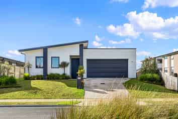 32 Tamapahore Boulevard, Papamoa