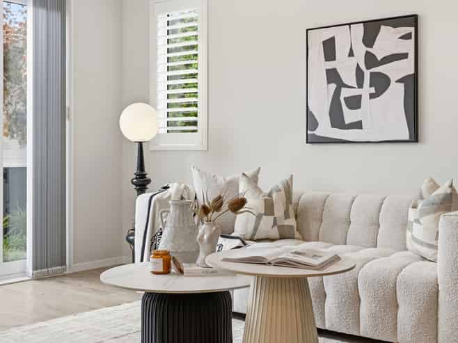 17A Lake Pupuke Drive, Takapuna