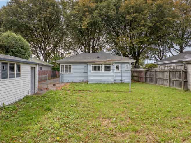 73 Severn Street, Saint Albans