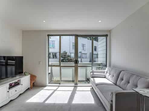 20/852 Mount Eden Road, Three Kings