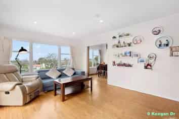 9 Keegan Drive, Massey