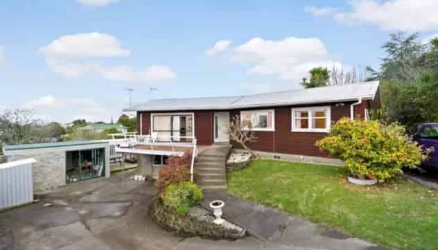 9 Keegan Drive, Massey