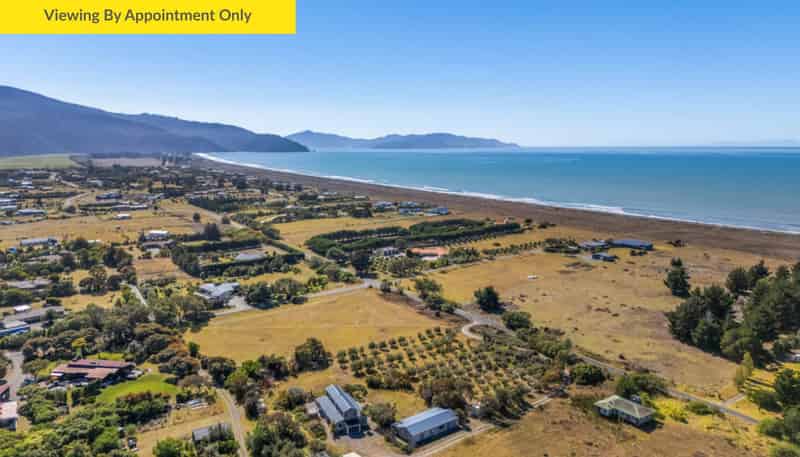 10 Bay End, Rarangi