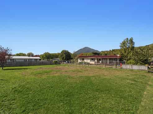 10 Peter Lippa Drive, Kawerau