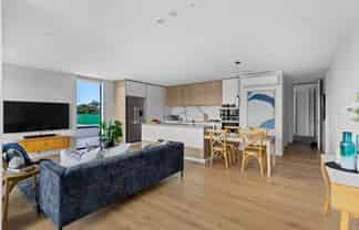 205/32 Anzac Road, Browns Bay